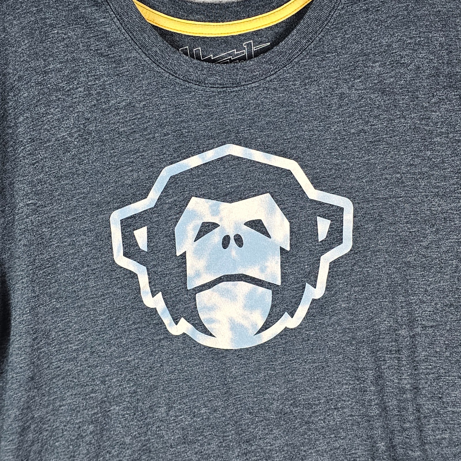Howler Bros El Mono T-Shirt Mens Large Monkey Graphic Logo Short Sleeve Pullover