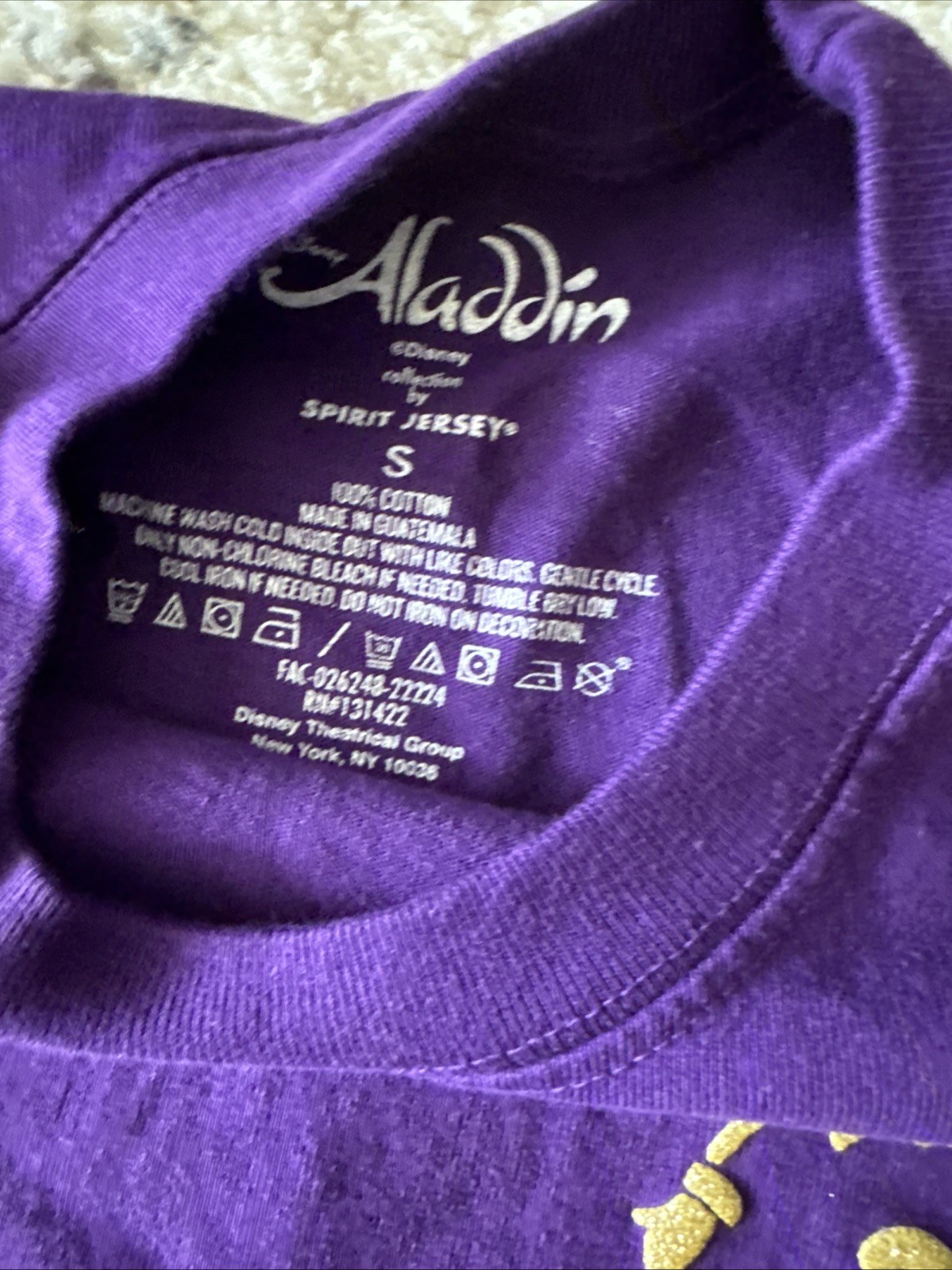 Aladdin Disney Spirit Jersey Shirt Mens Small Purple Movie Broadway Long Sleeve