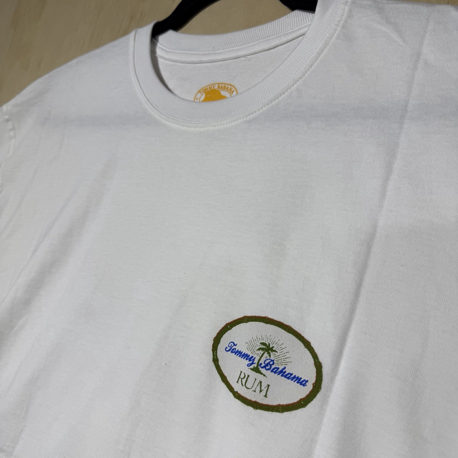 Tommy Bahama Rum T Shirt XL White Shake Rattle Rum Graphic Tropical Island