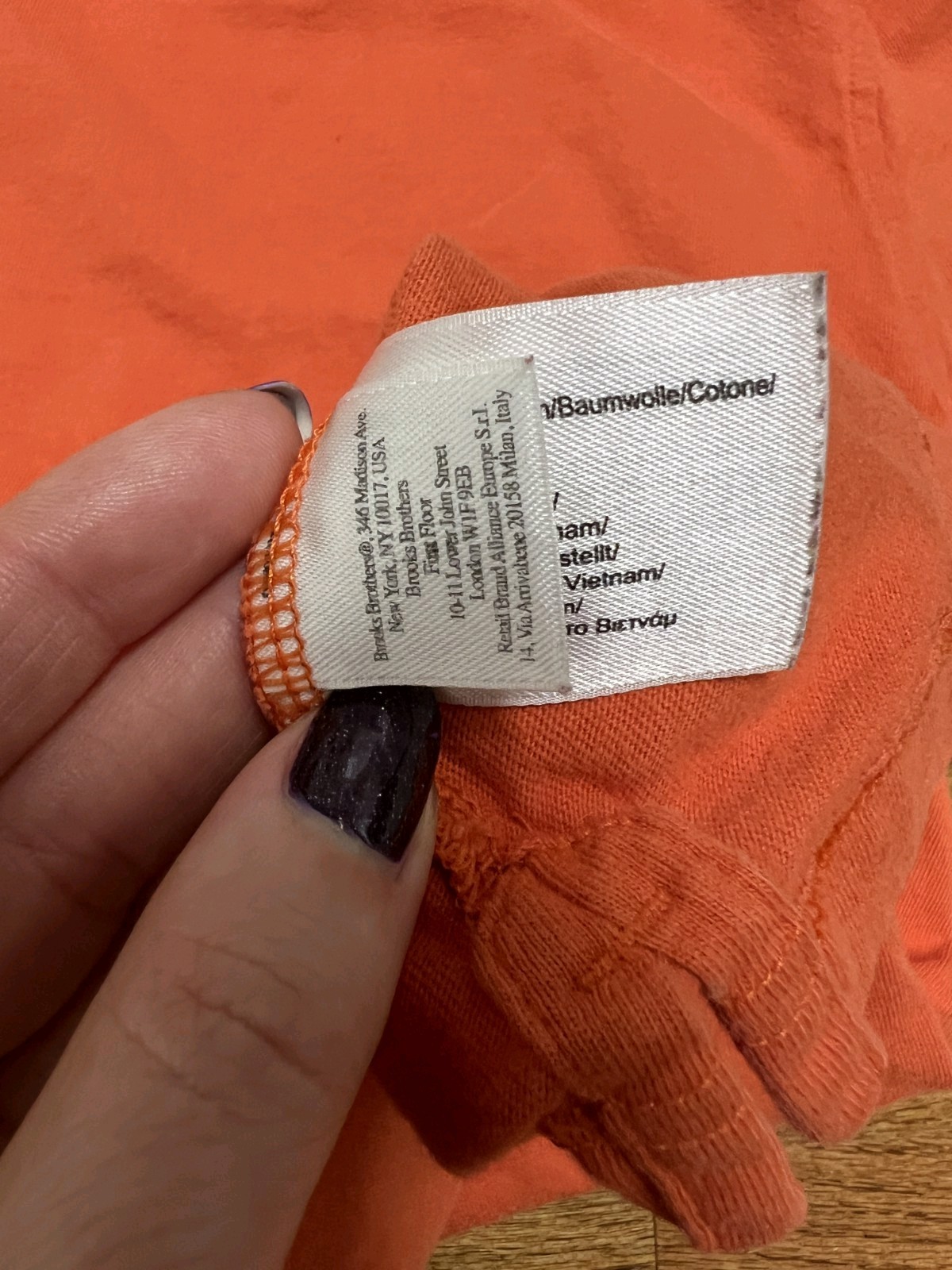Brooks Brothers 346 Orange Cotton Knit Long Sleeve Crew Neck T-Shirt Men’s M