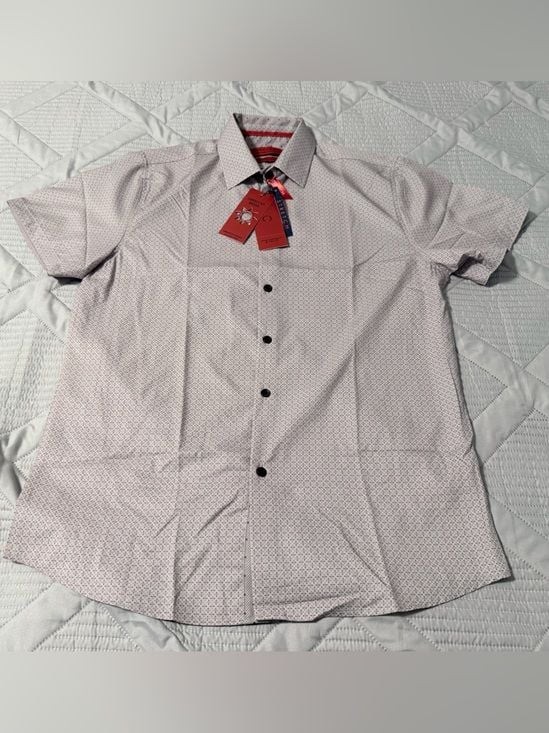 NWT Men’s Short Sleeve Dress Shirt – Light Pink Pattern size medium