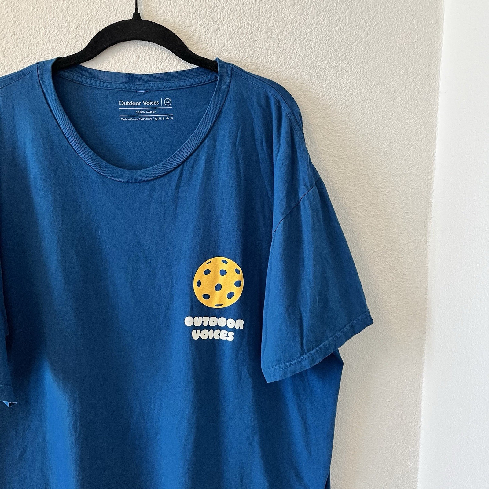 Outdoor Voices T-Shirt Men’s XL Pickleball Graphic Blue Gym Workout Athletic