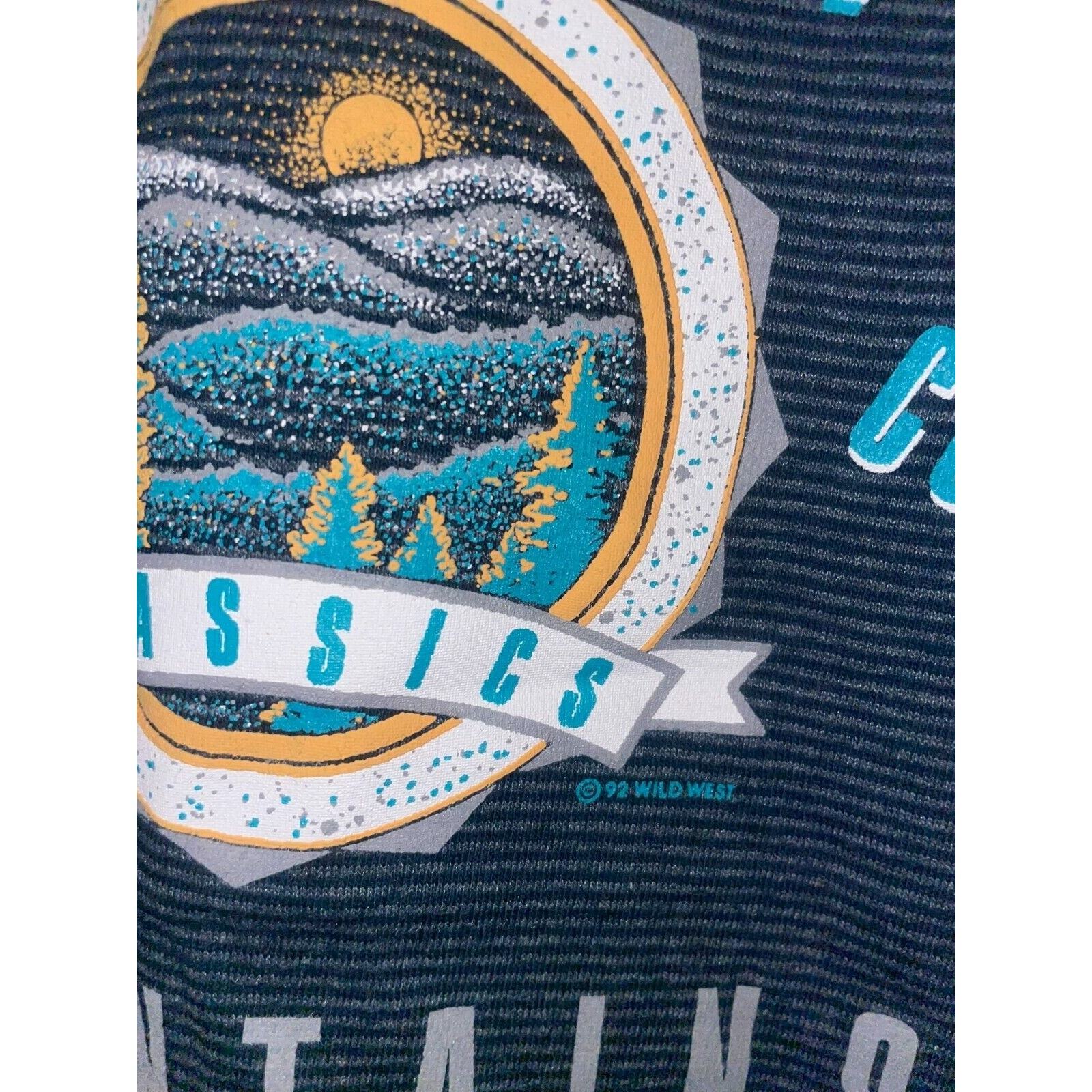 90s Vintage Blue Ridge Outdoor Collection Classics Mountains Green Shirt Striped