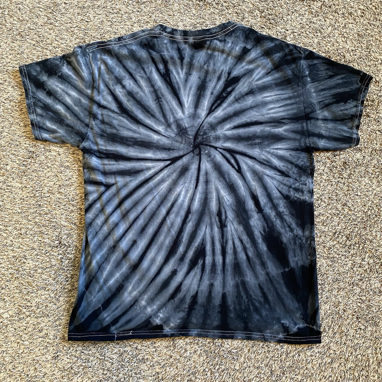 Back to the Future Tie-Dye Graphic T-Shirt Adult Size LARGE Universal Studios