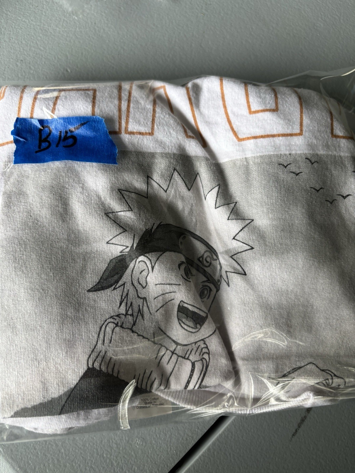 Fruit of the Loom HD Cotton Naruto Uzumaki Graphic Tee White Crew Neck S