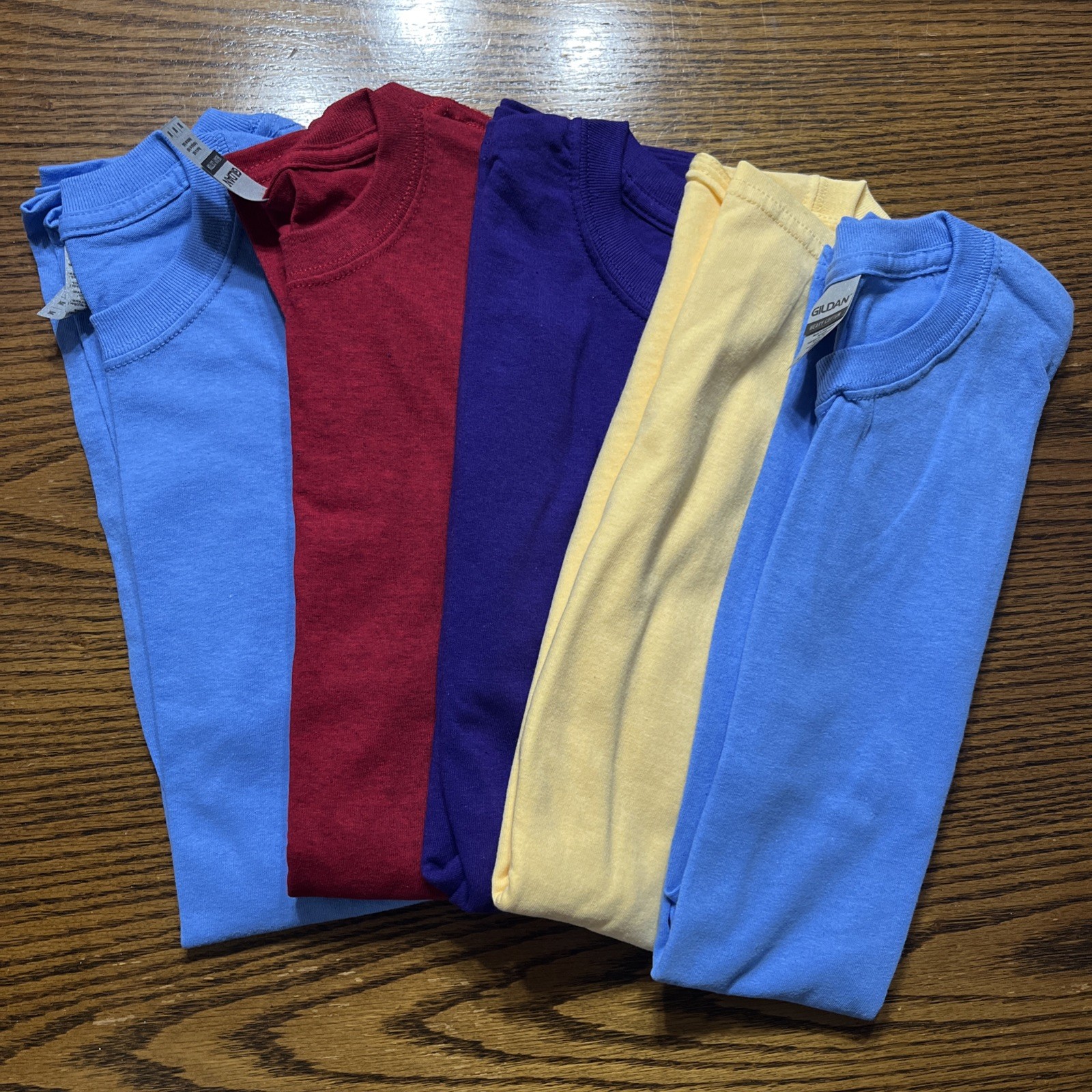 Gilden Heavy Cotton T-shirts Multicolors Size Medium No Pocket Set Of Five