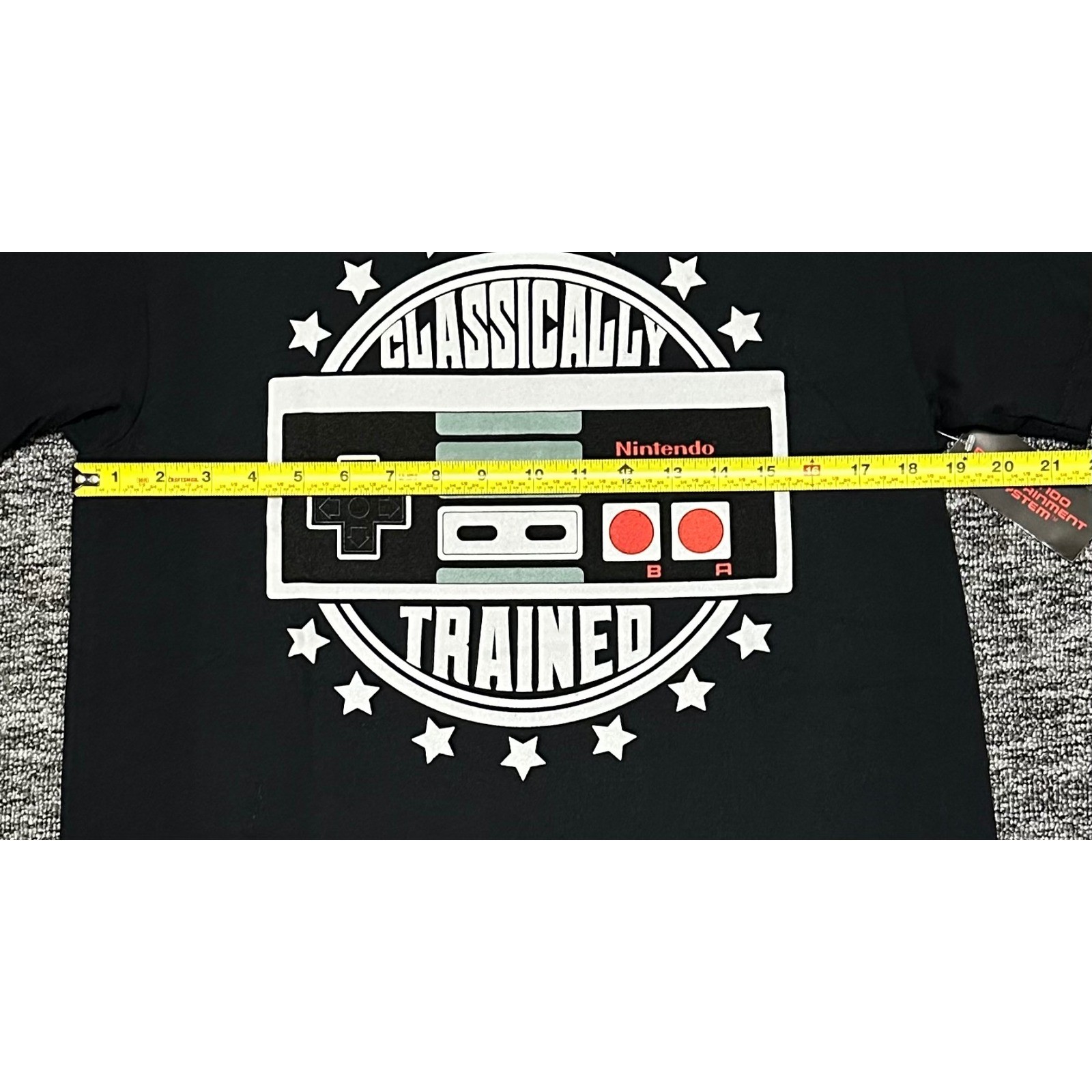 Nintendo Classically Trained NES Controller Black Graphic T-Shirt Mens M NEW