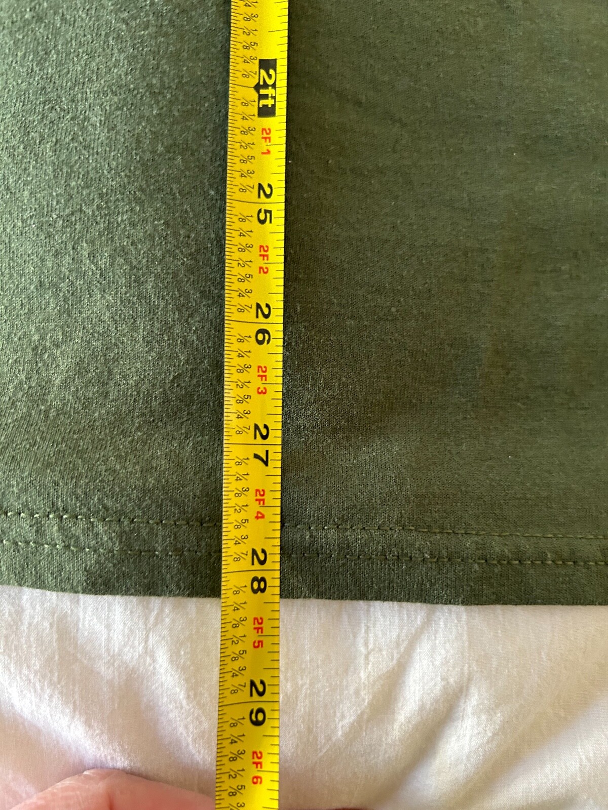Two Things Every American Should Know How to Use Tee T-Shirt Military