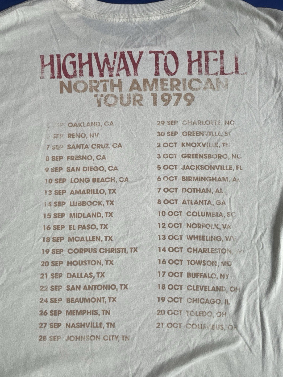AC/DC Graphic T-Shirt Mens Large Cream Highway To Hell 1979 Tour Rock Band Tee