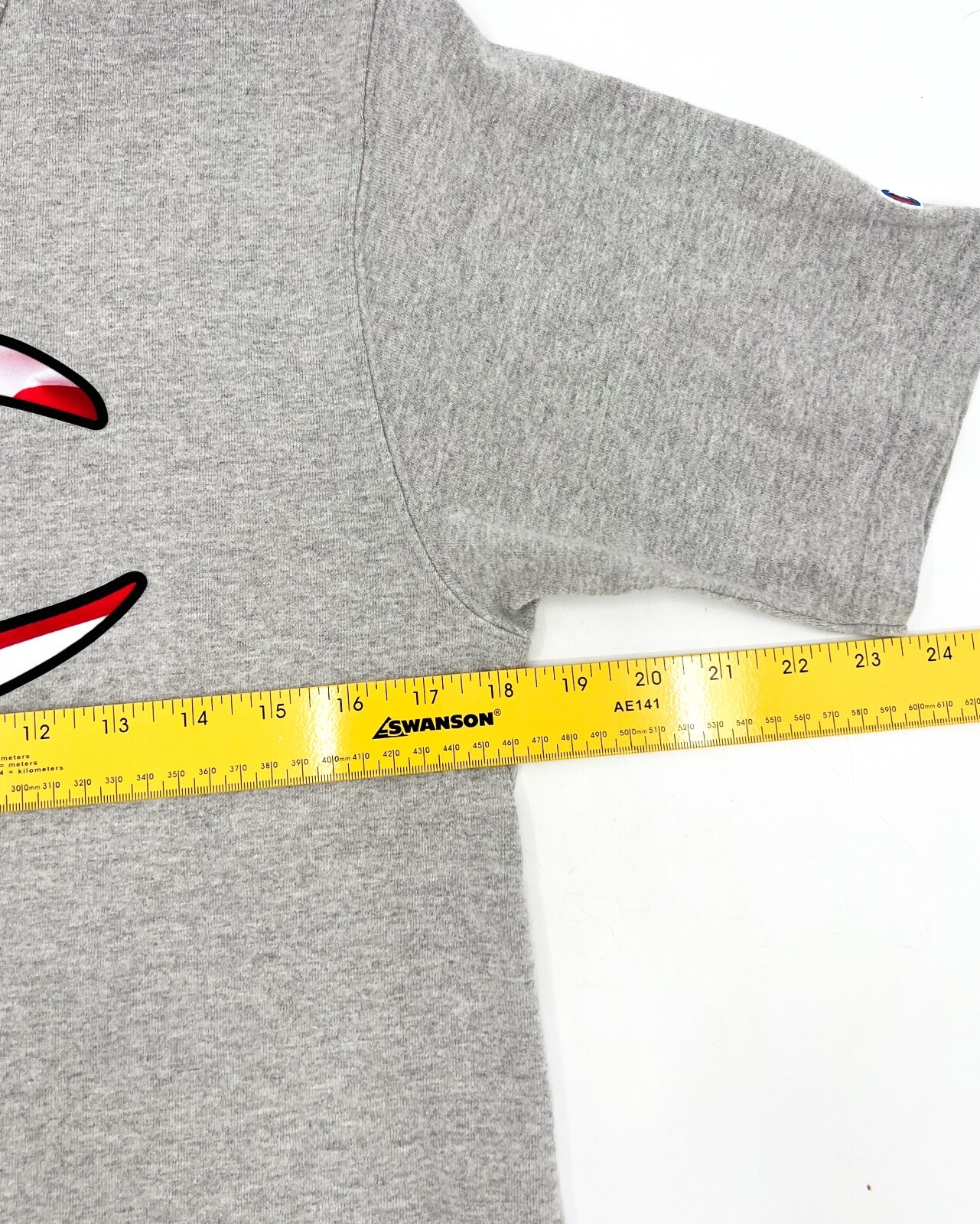 Champion Shirt Men Teens Medium Gray Short Sleeve Pull on Logo