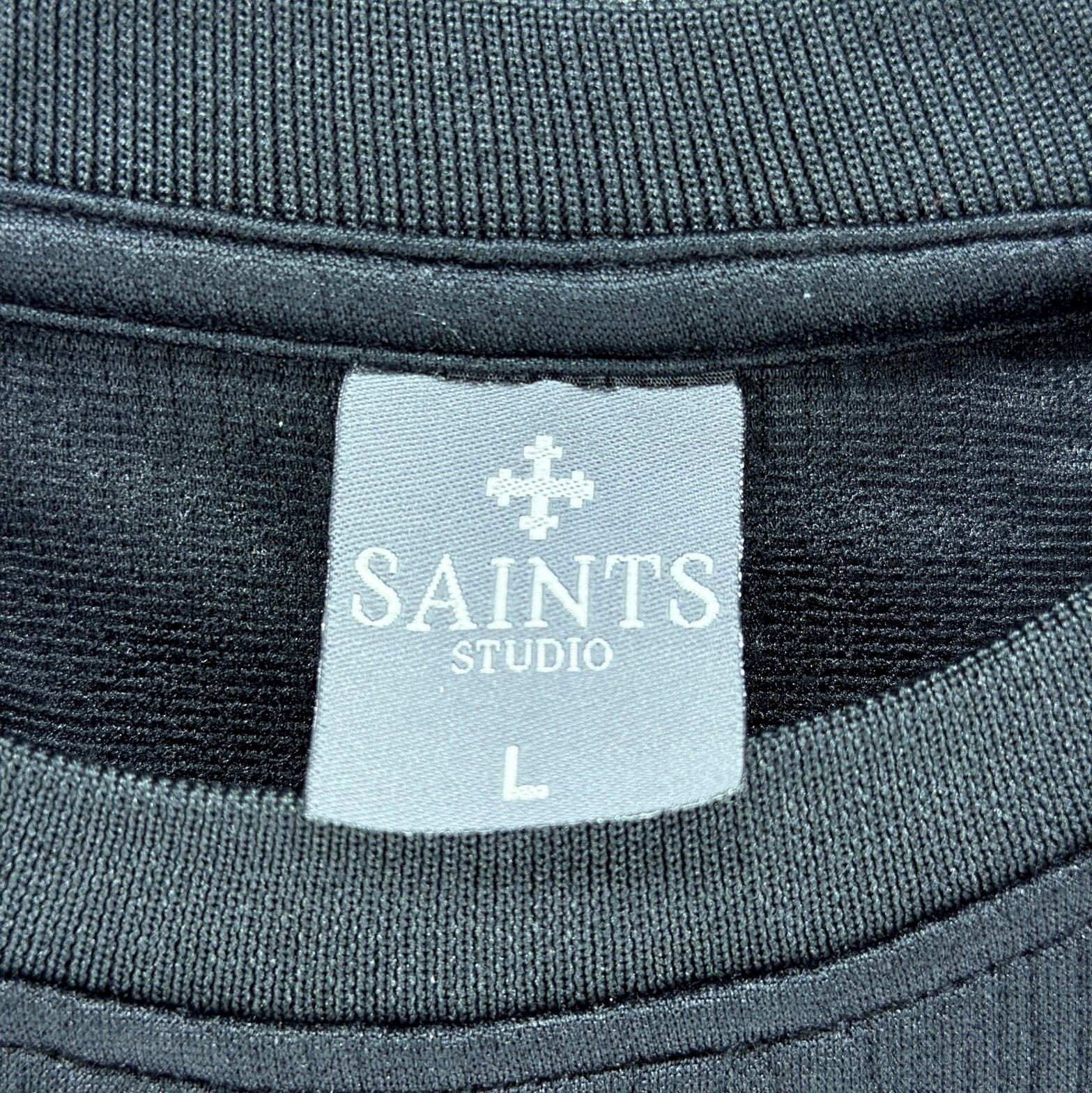 Saints Studio Shirt Mens L Black Textured Diamond Pattern Crew Neck Stretch