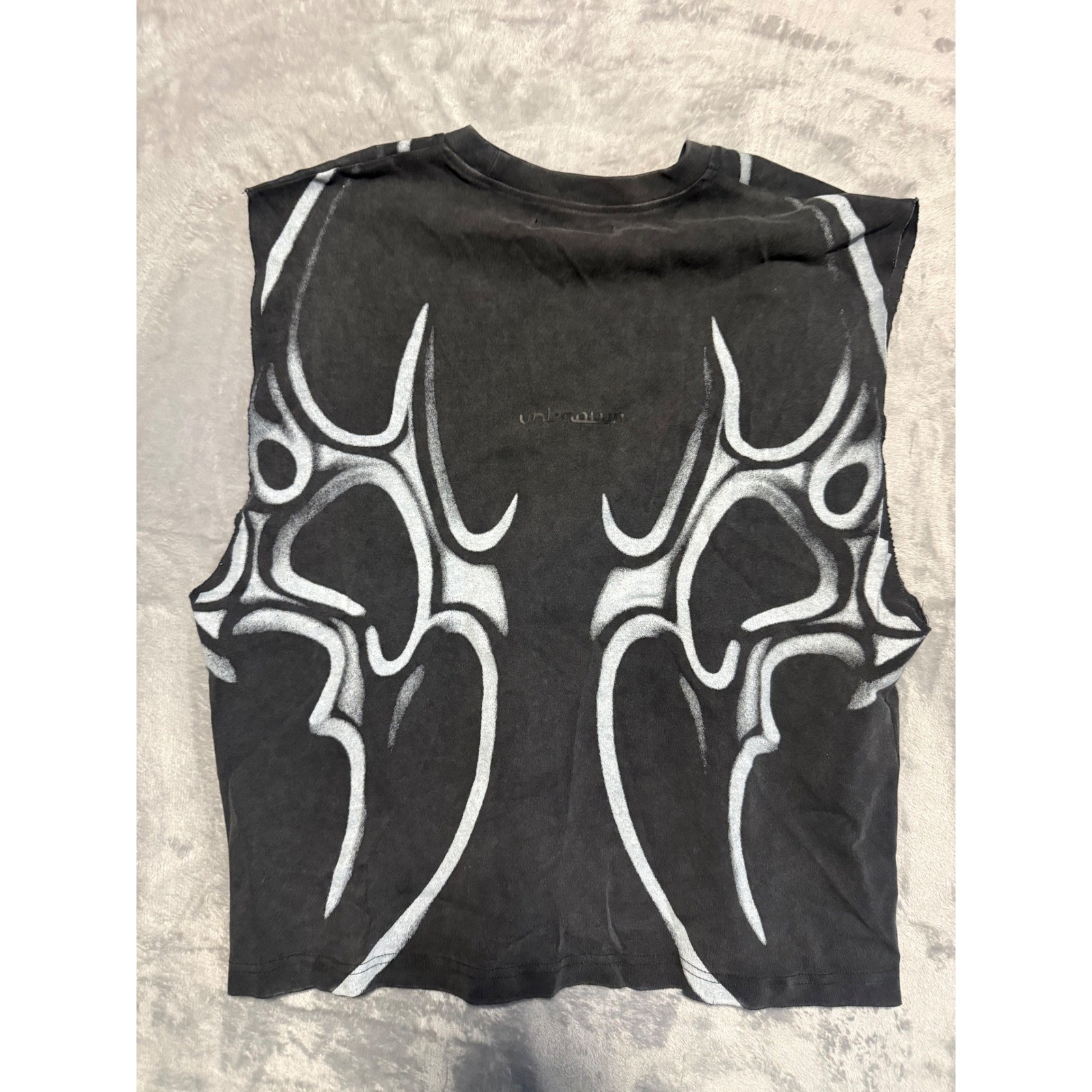Unknown London Muscle Tee Mens L Black Tribal Graphic Y2K Streetwear Tank Top
