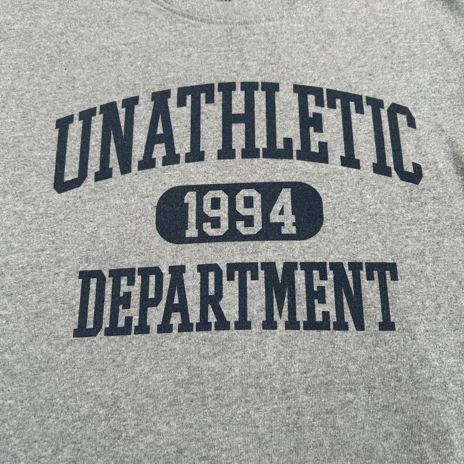 Brisco Brands T-Shirt Men’s Small Gray Unathletic Department Graphic Tee Crew