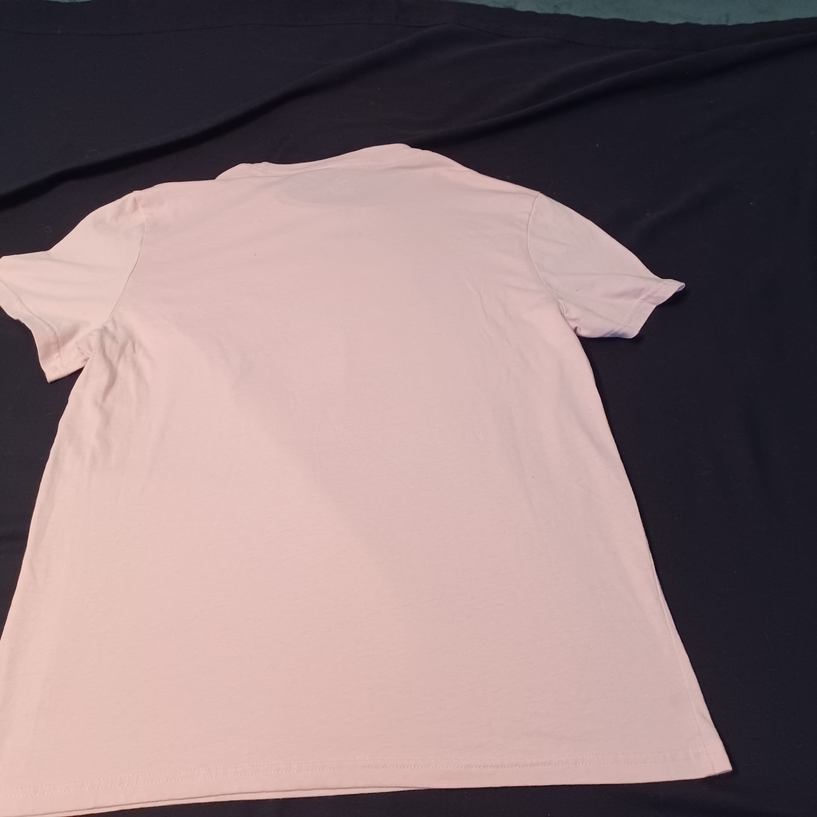 HELLO KITTY T SHIRT SZ LARGE TEE C03-#16
