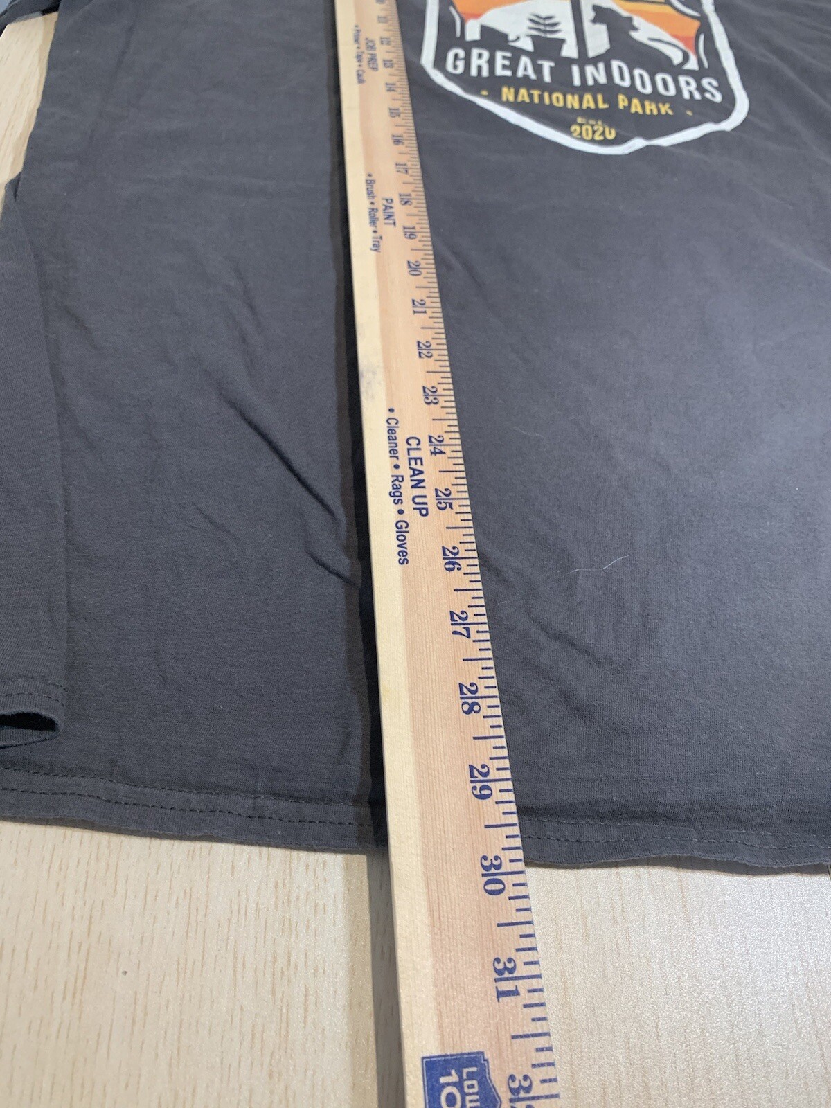 Men’s ‘Great Indoors National Park 2020’ T-shirt Gray Used Size 2XL