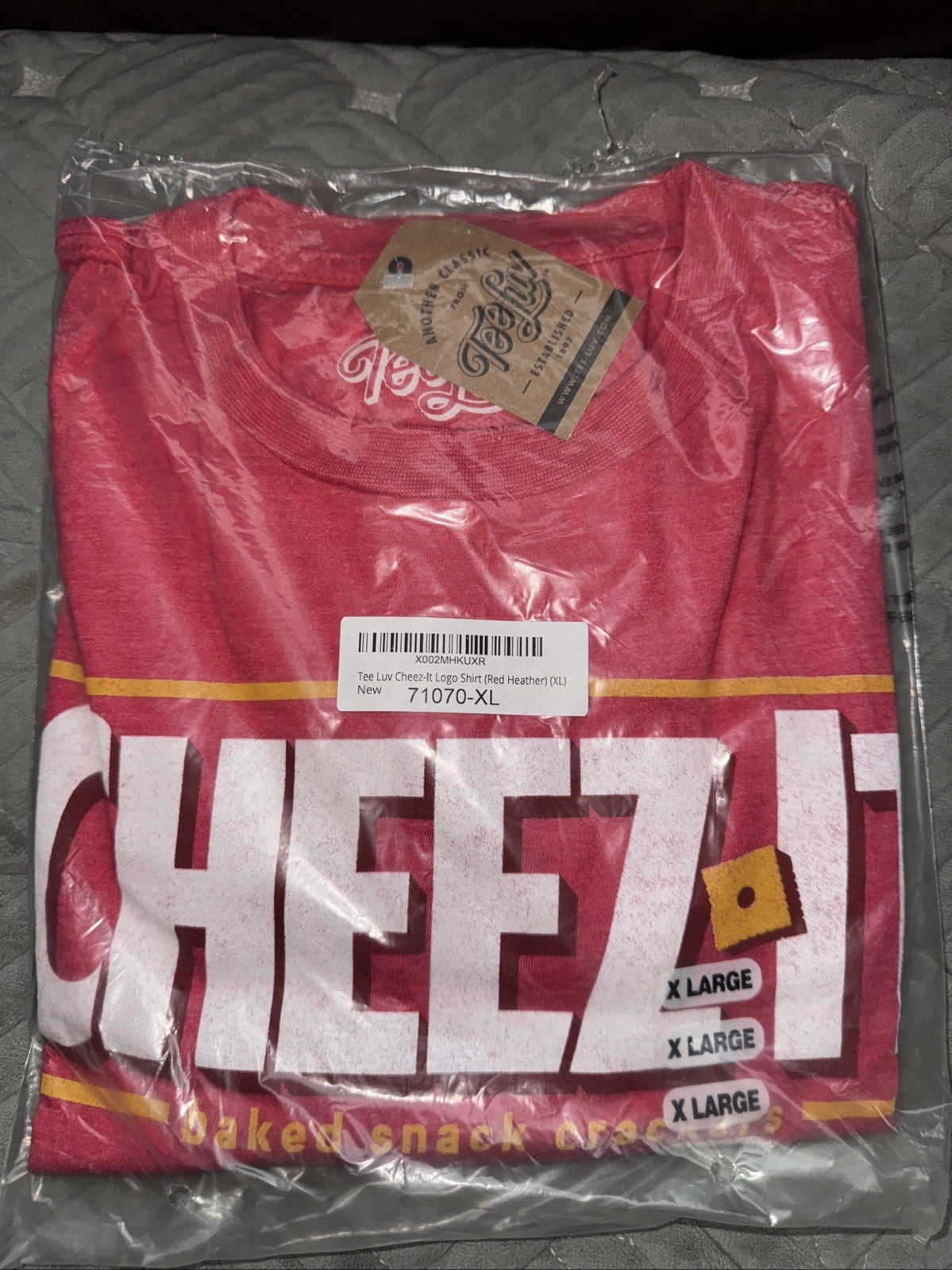 Cheezit Tee Luv Red Short Sleeve Tee Shirt T-Shirt XL