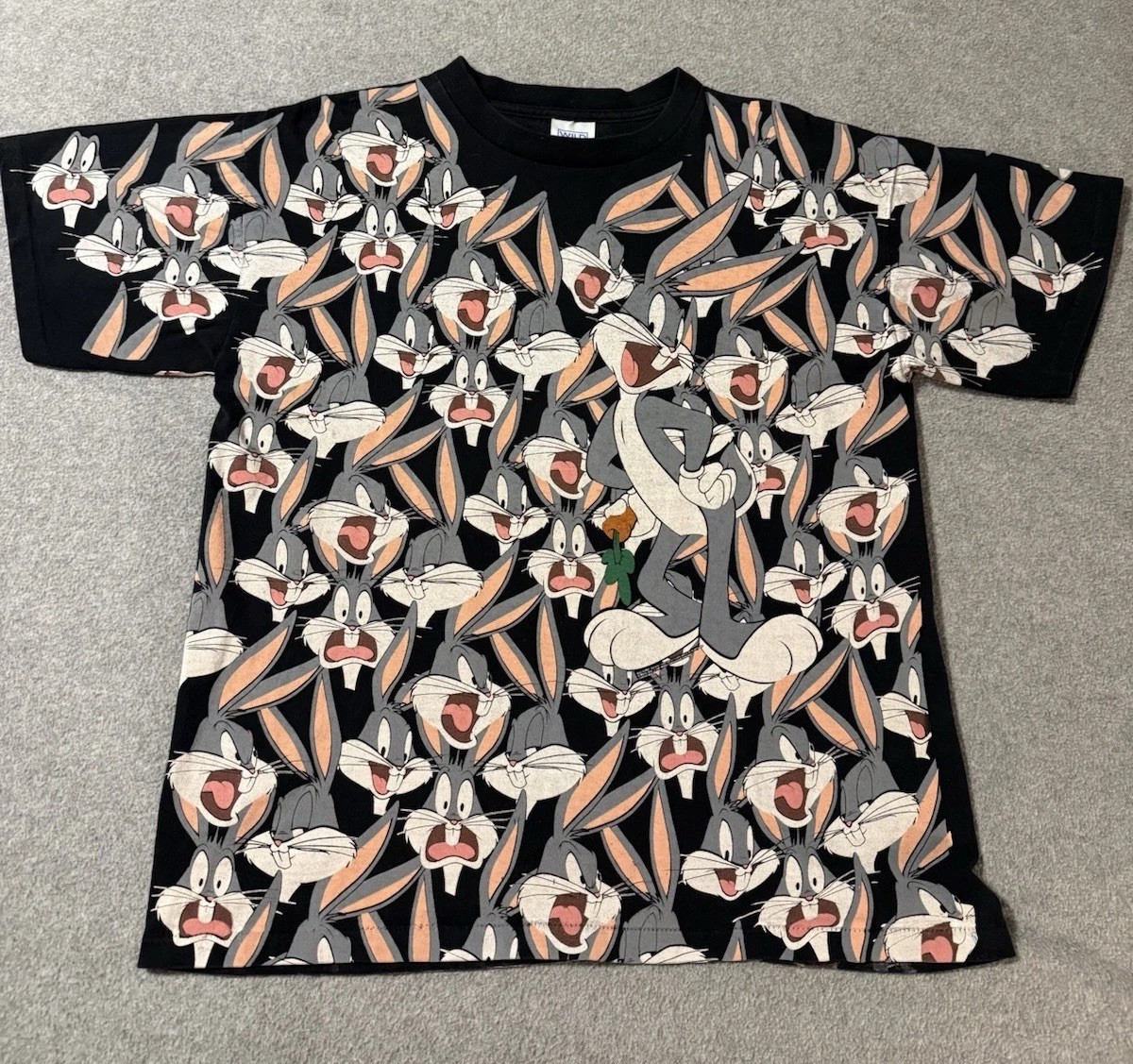 Vintage 1992 Bugs Bunny Looney Tunes AOP T-shirt Large Wild Oats Made in USA