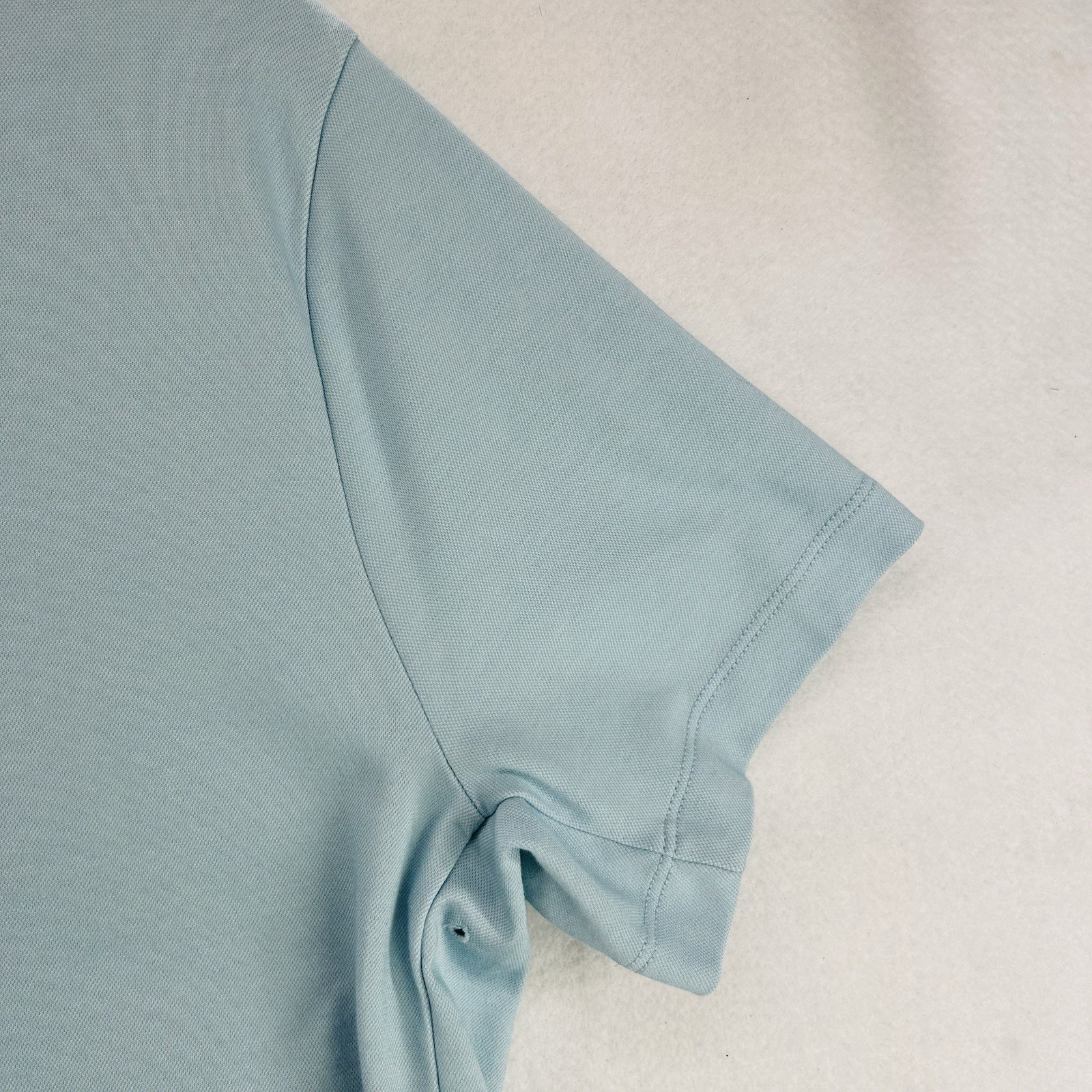 J.Crew Mens Performance T-shirt with COOLMAX UPF 50+ Light Blue LARGE