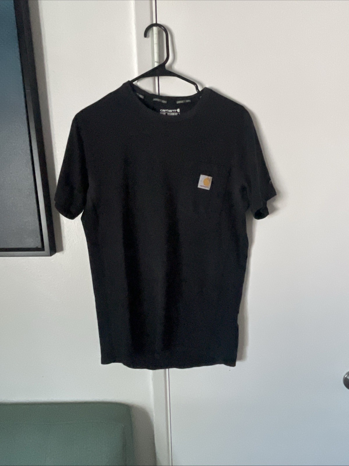Carhartt Force Relaxed Fit Black Pocket Tee Crew Neck Short Sleeve Men’s S