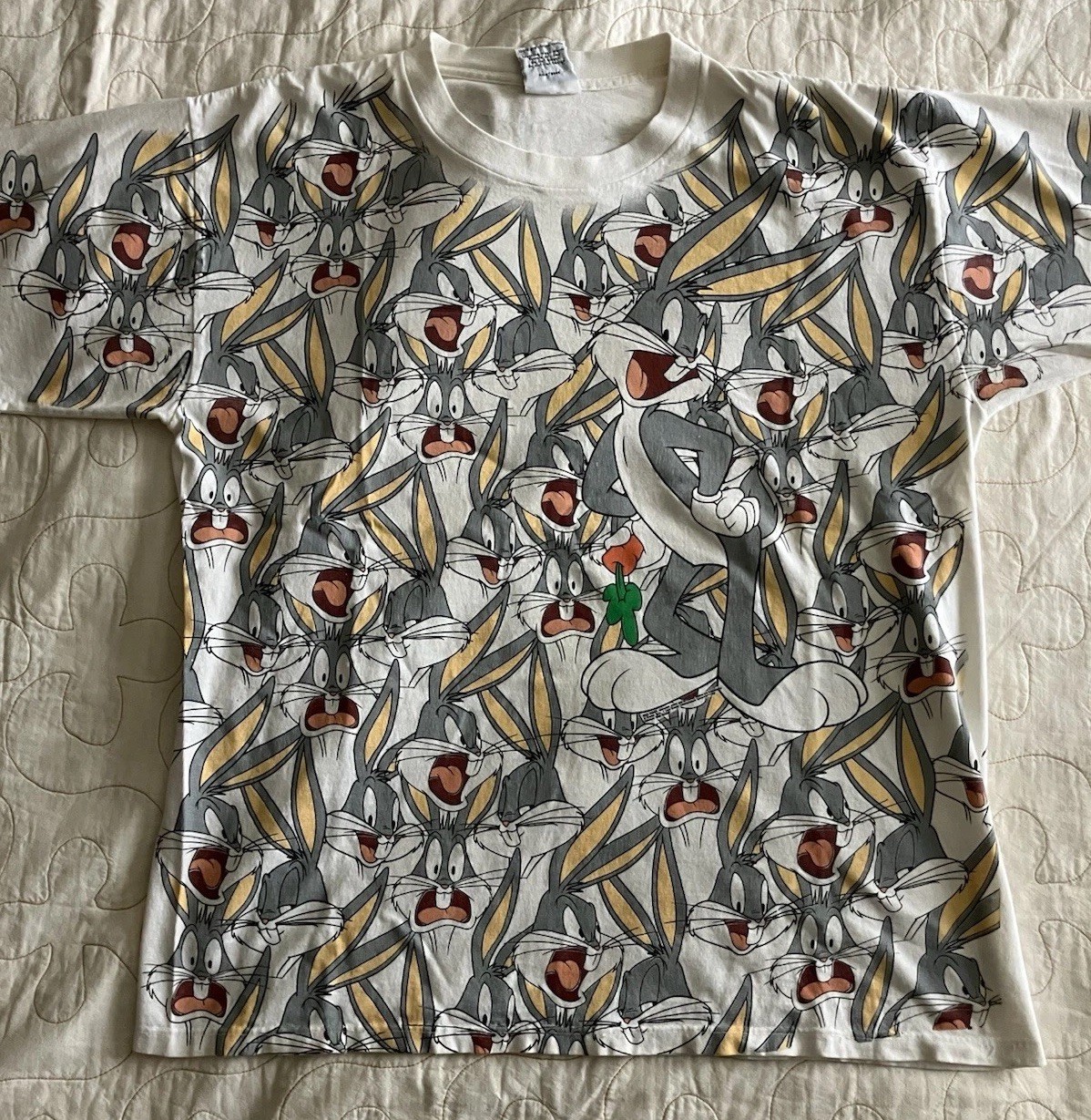 Vintage 1992 Bugs Bunny Looney Tunes AOP T-shirt L/XL Wild Oats Made in USA