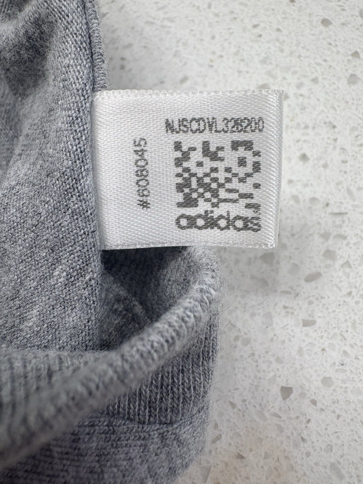 adidas Men’s Gray Trefoil Logo Graphic Crew Neck Short Sleeve T-Shirt M