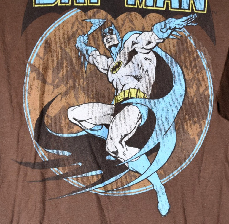 Vintage Batman Men’s T-Shirt Brown DC Comics – Blue/Gray Batman – Size XL XLarge
