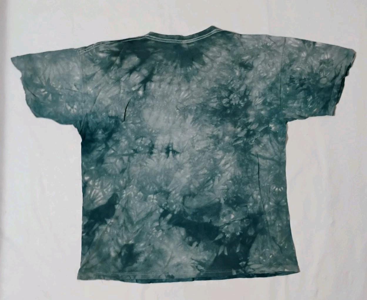 The Mountain 2009 Jerry Lofaro Dolphins Ocean Tie Dye Graphic Shirt Size XL