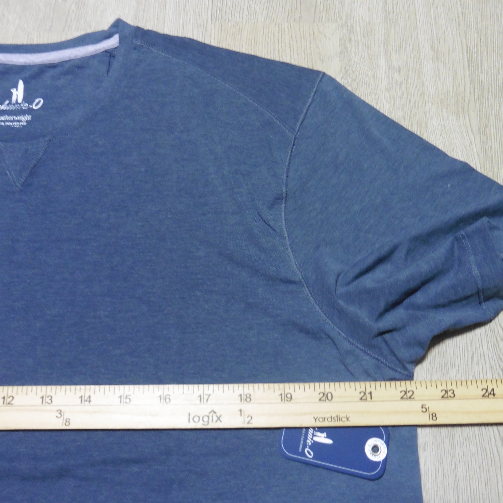 JOHNNIE-O Mens M MEDIUM COURSE T SHIRT PERFORMANCE GOLF SHORT SLEEVE WAKE NAVY
