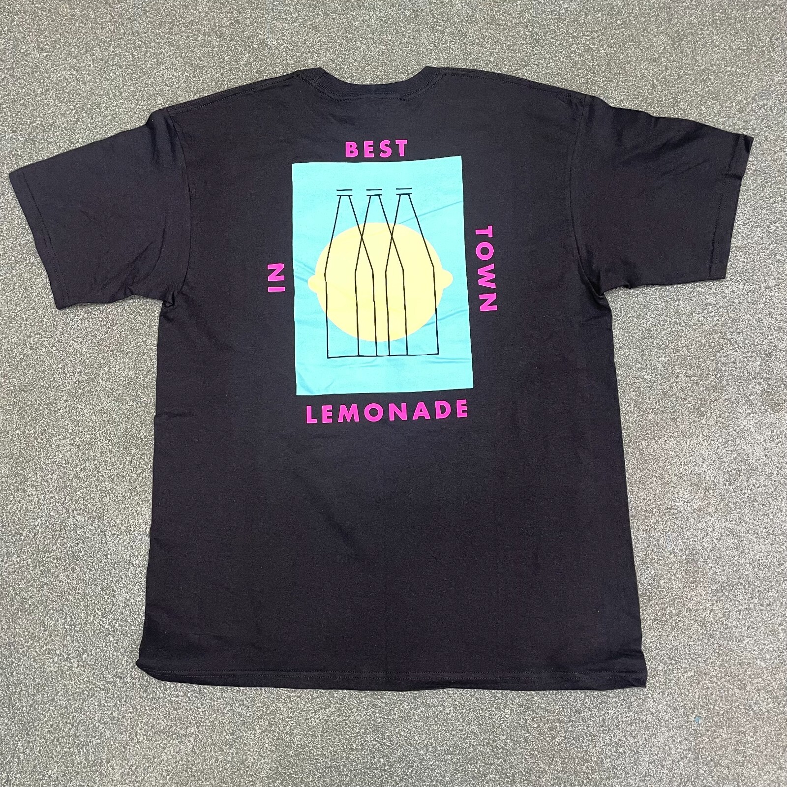 Best Lemonade in Town T-Shirt – Funny – Large Black its not weird your weird