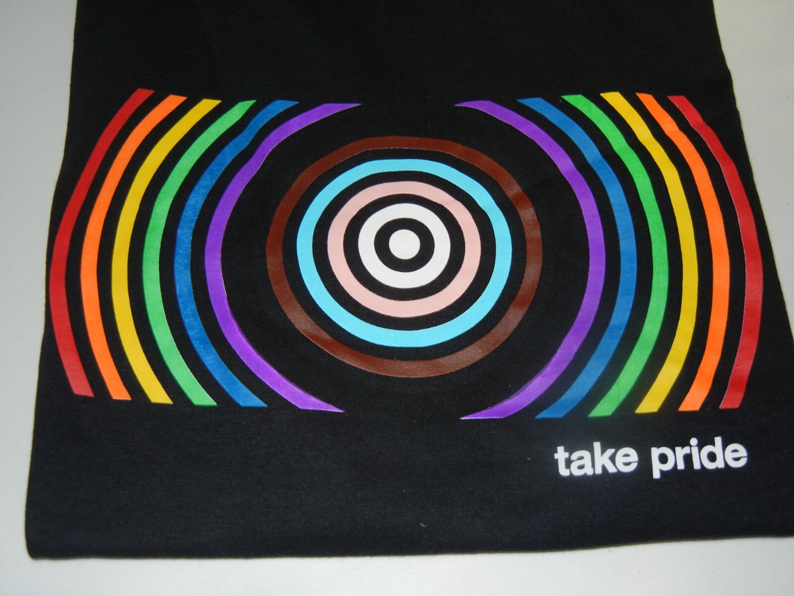 TARGET TAKE PRIDE – BULLSEYE RAINBOW LOGO T-SHIRT BLACK LGBTQ cotton/POLY L