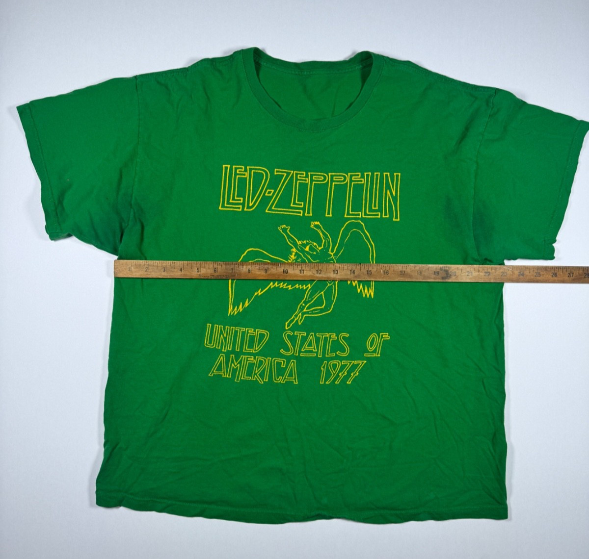 Vintage Led Zeppelin Rock T Shirt Green USA 1977