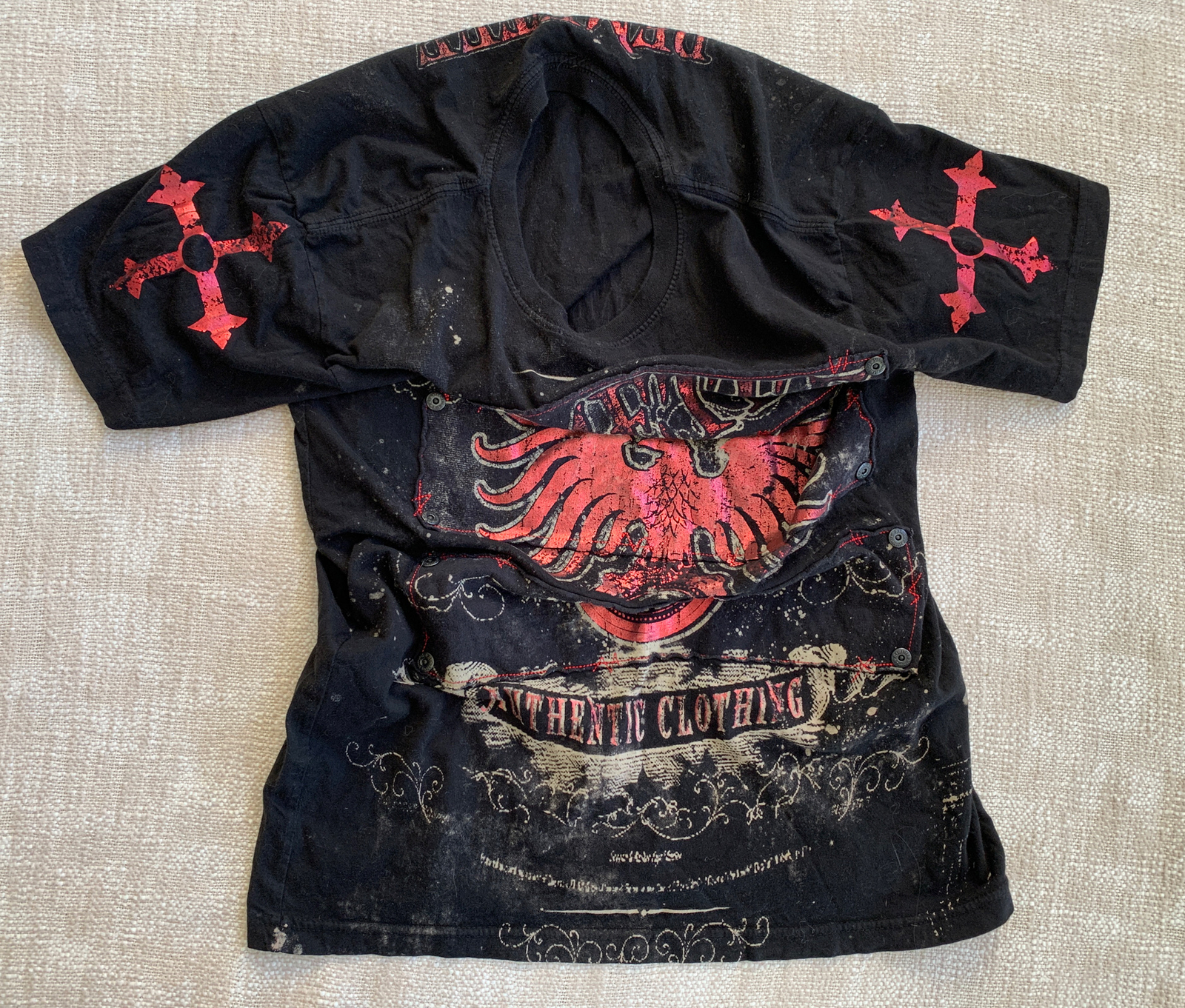 Remetee Authentic Sz S Mens T-Shirt Black w/Red 100% Cotton Graphics Made In USA