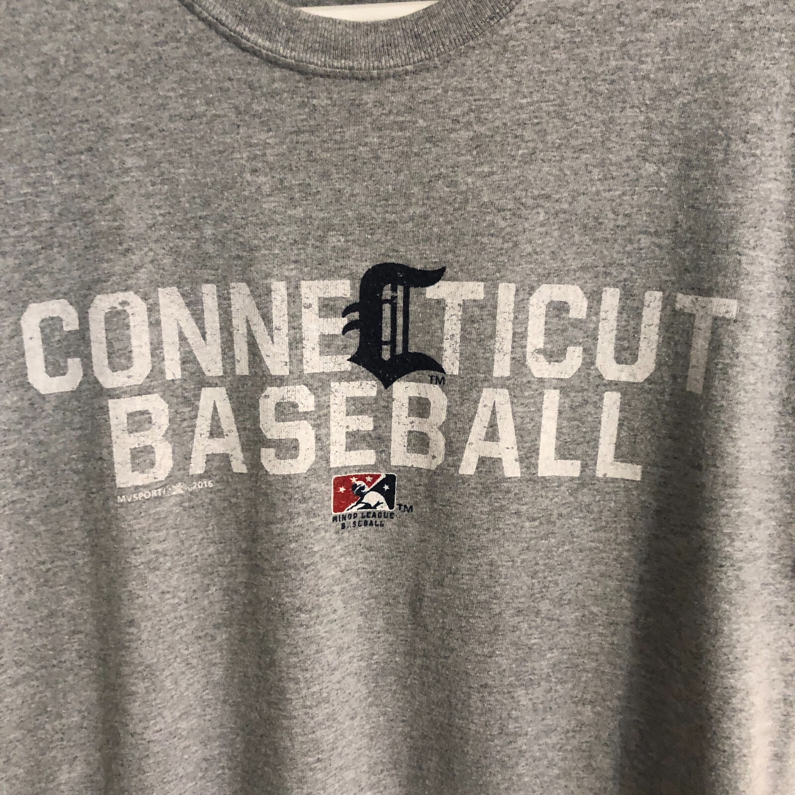 MV SPORT Connecticut Baseball Graphic T-Shirt M Heather Gray Minor League 2016