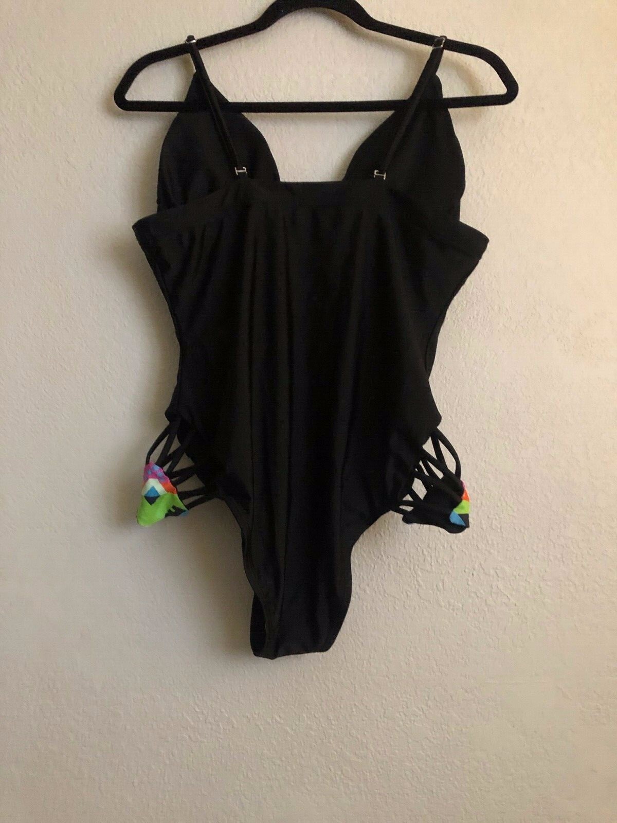Poo Chai Black/Multi Color One Piece Swimsuit Size M