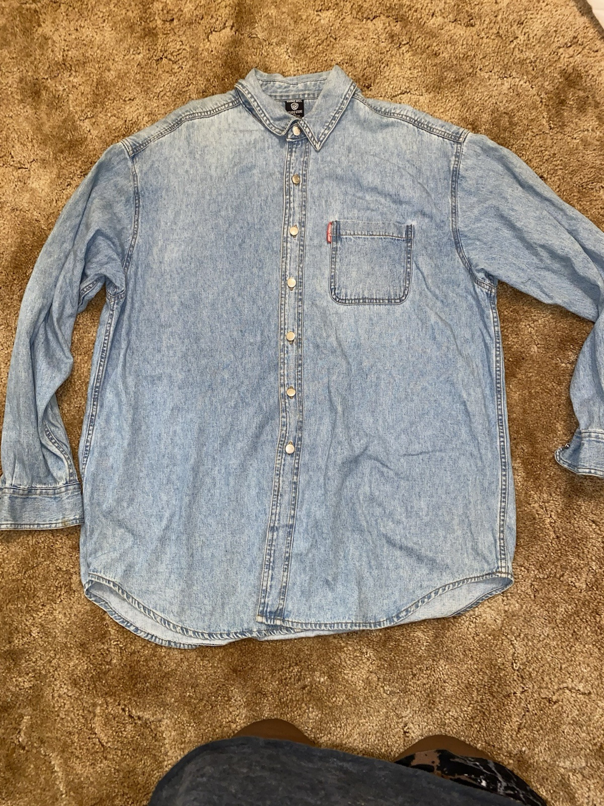 VTG 90s WB Store Looney Tunes Blue Jean Embroidered Shirt Bugs Bunny Sz XL