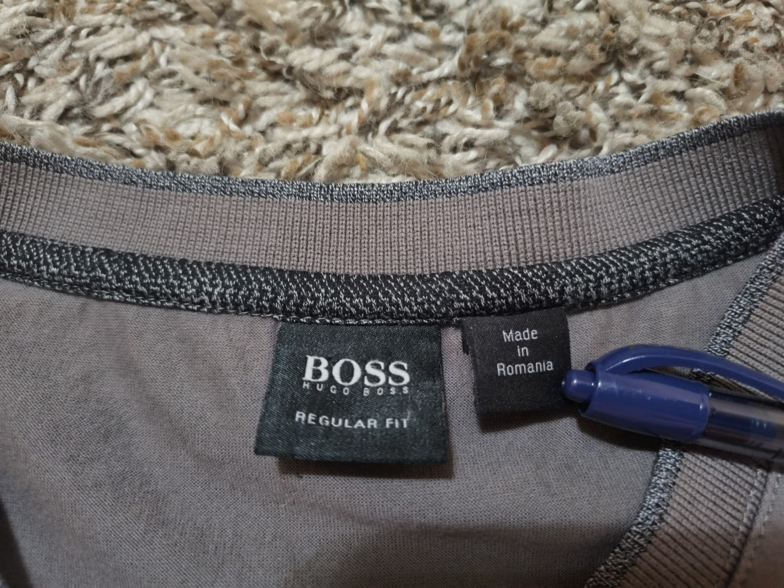 Hugo Boss T Shirt Mens XL Gray Solid Long Sleeve V Neck Pullover Cotton