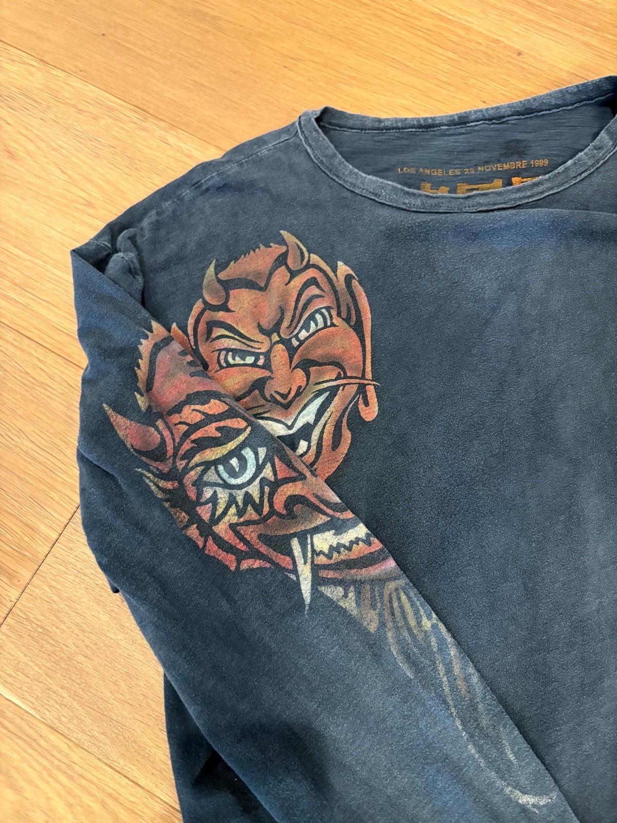 Vintage The Great China Wall Tattoo Long Sleeve RARE Large