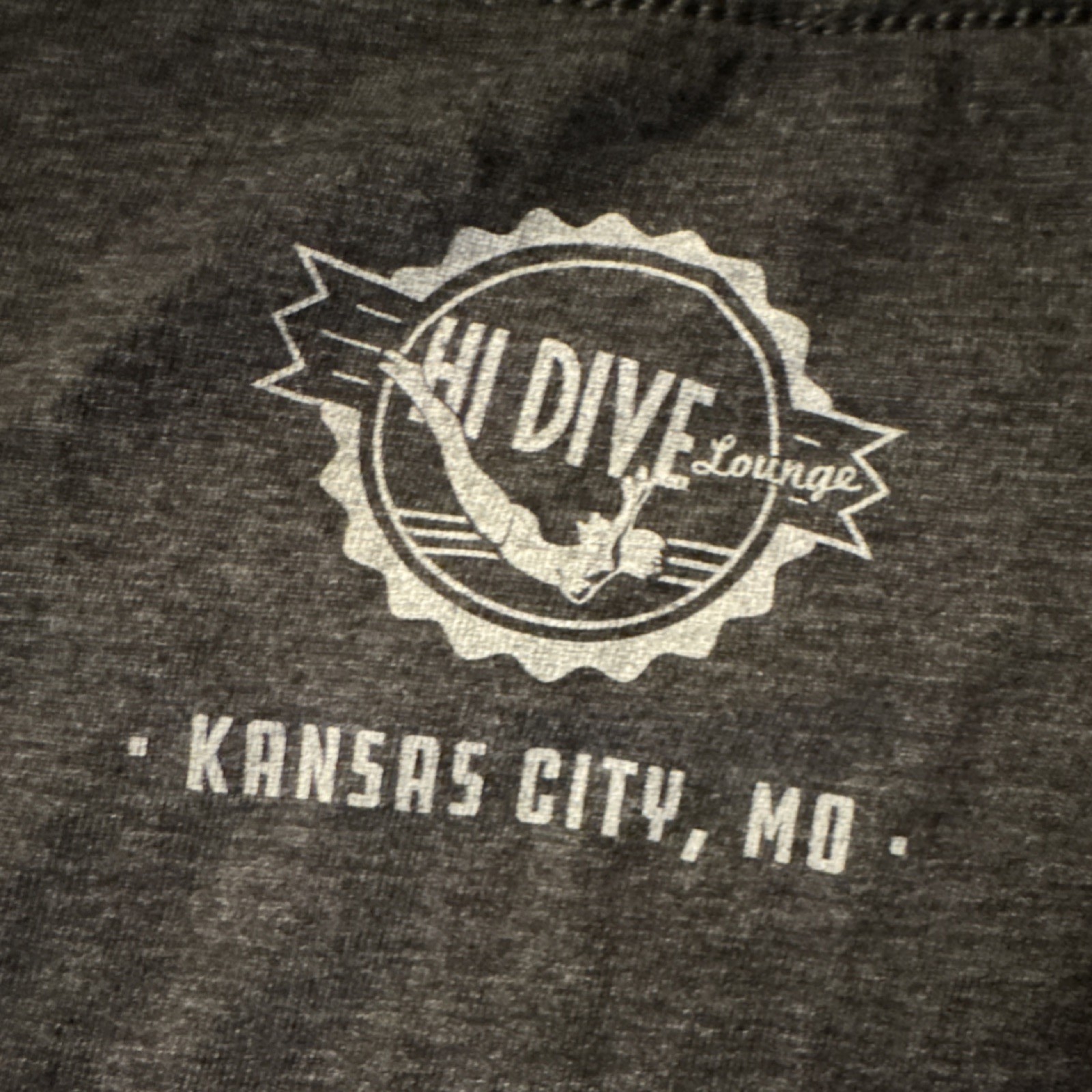 Normal Human Hi-Dive Lounge Mystery Beer Kansas City Men’s Graphic Tee Fitted L