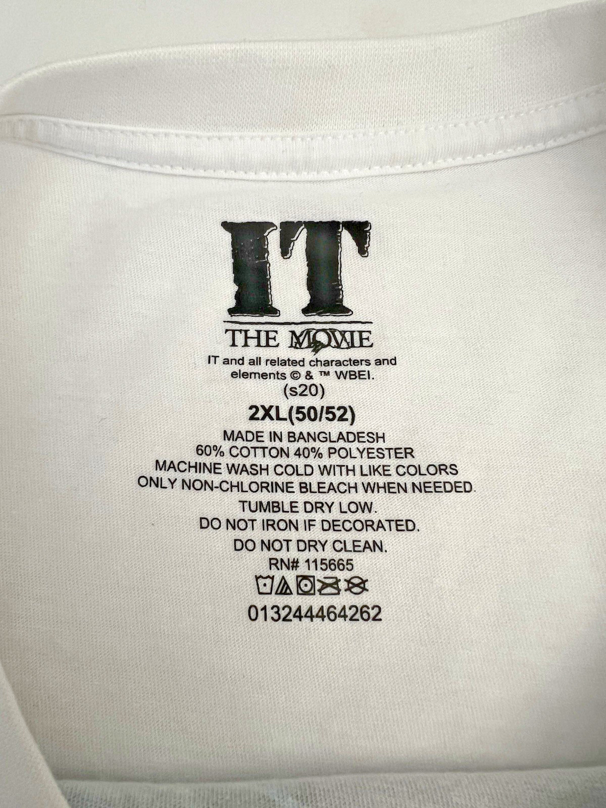 Stephen King IT Pennywise Men’s White Graphic T- shirt Size XL (50-52) The Movie