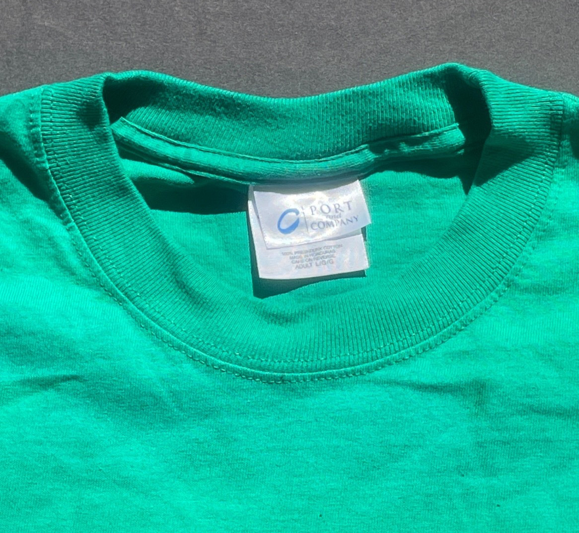 MENS VINTAGE GREEN NOVELTY 7-11 SHIFT TEE ST089