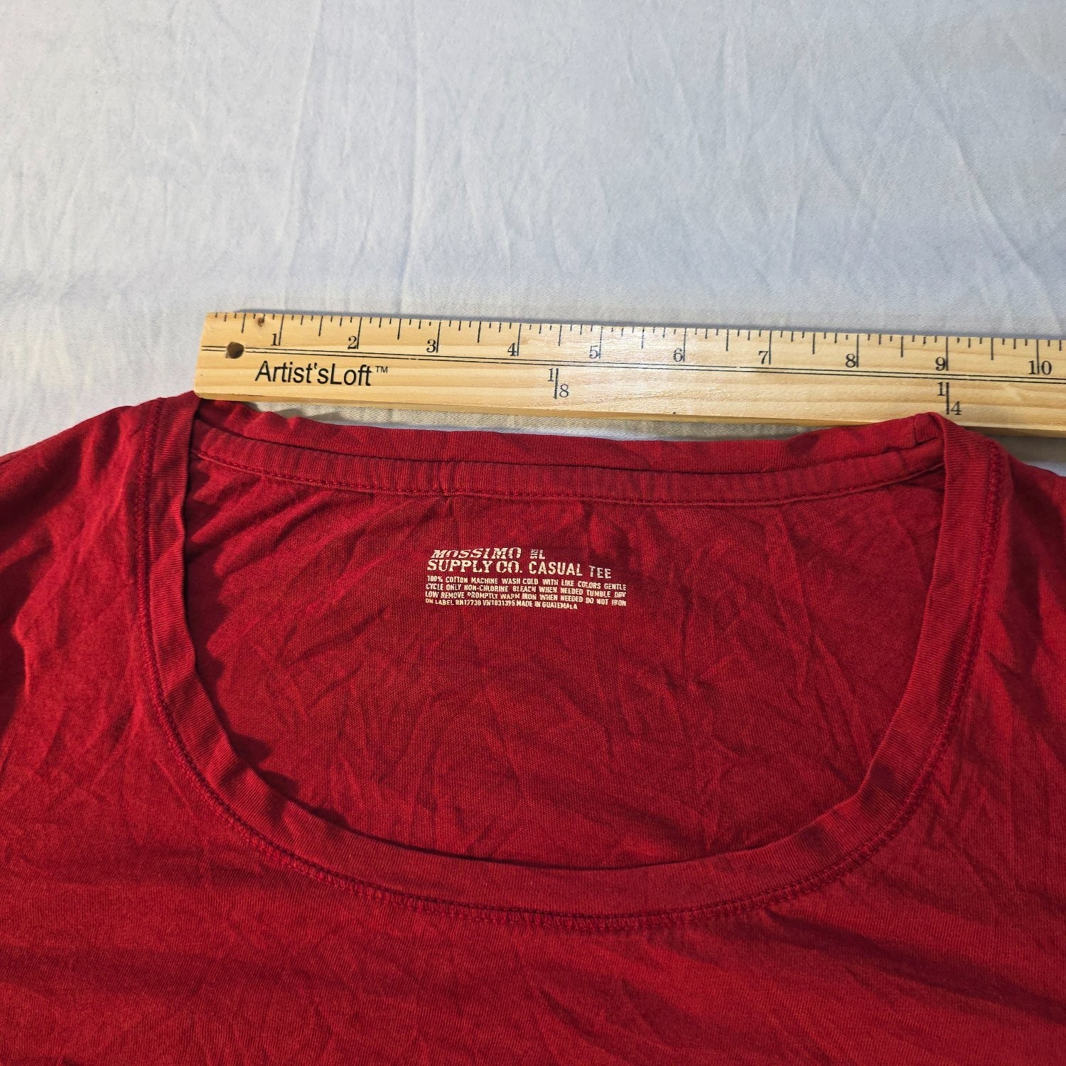 MOSSIMO SUPPLY CO. CASUAL TEE L 100% COTTON MACHINE WASH COLD WITH LIKE COLORS