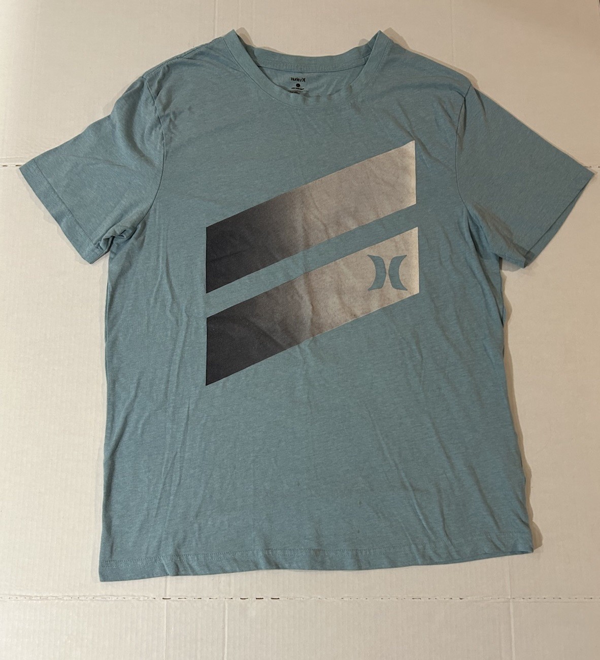 Hurley Men’s Slash Gradient Graphic T-Shirt Light Blue – Large