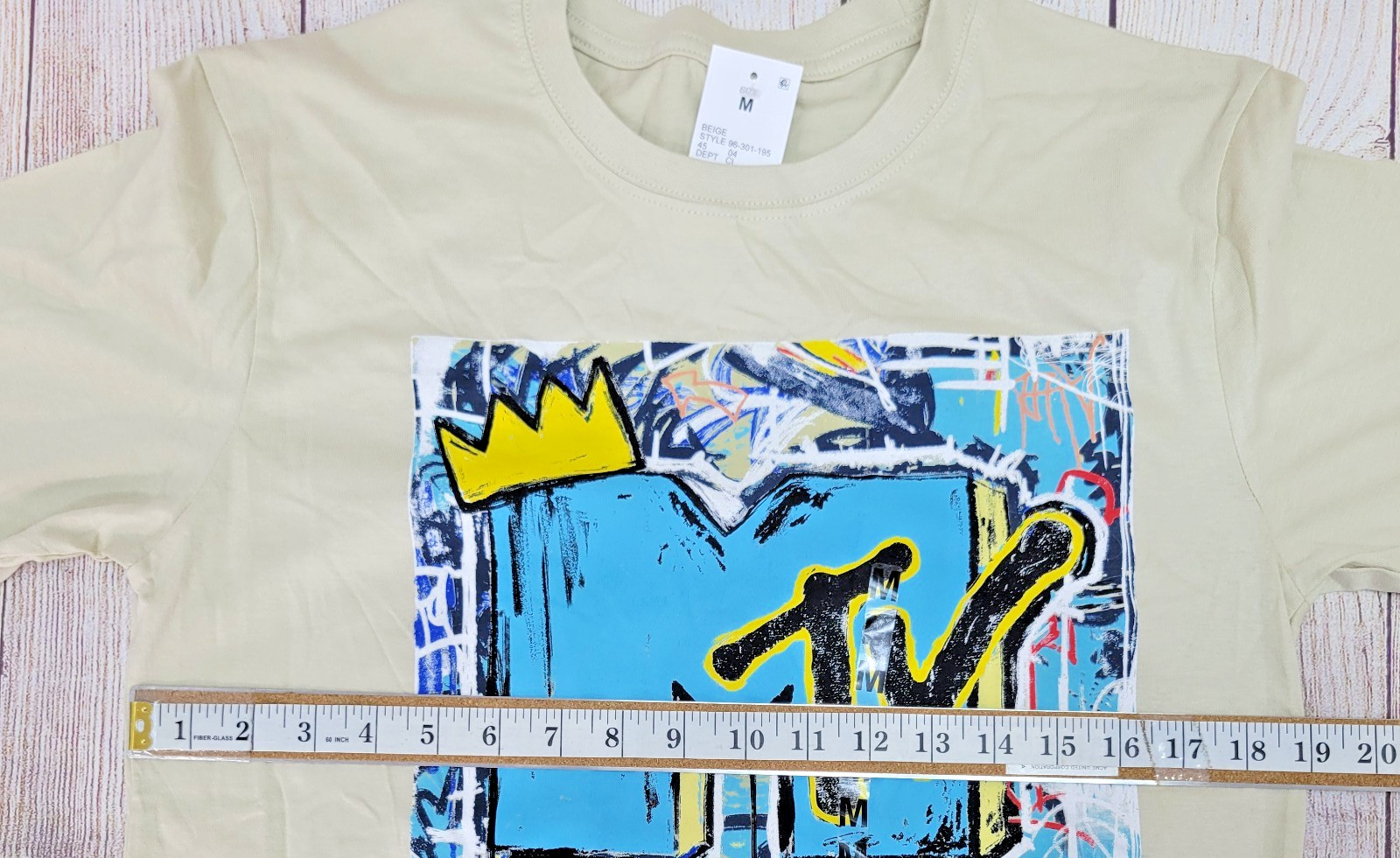 MTV Crown Graffiti Concert T-shirt Tan Beige Men’s MEDIUM NWT