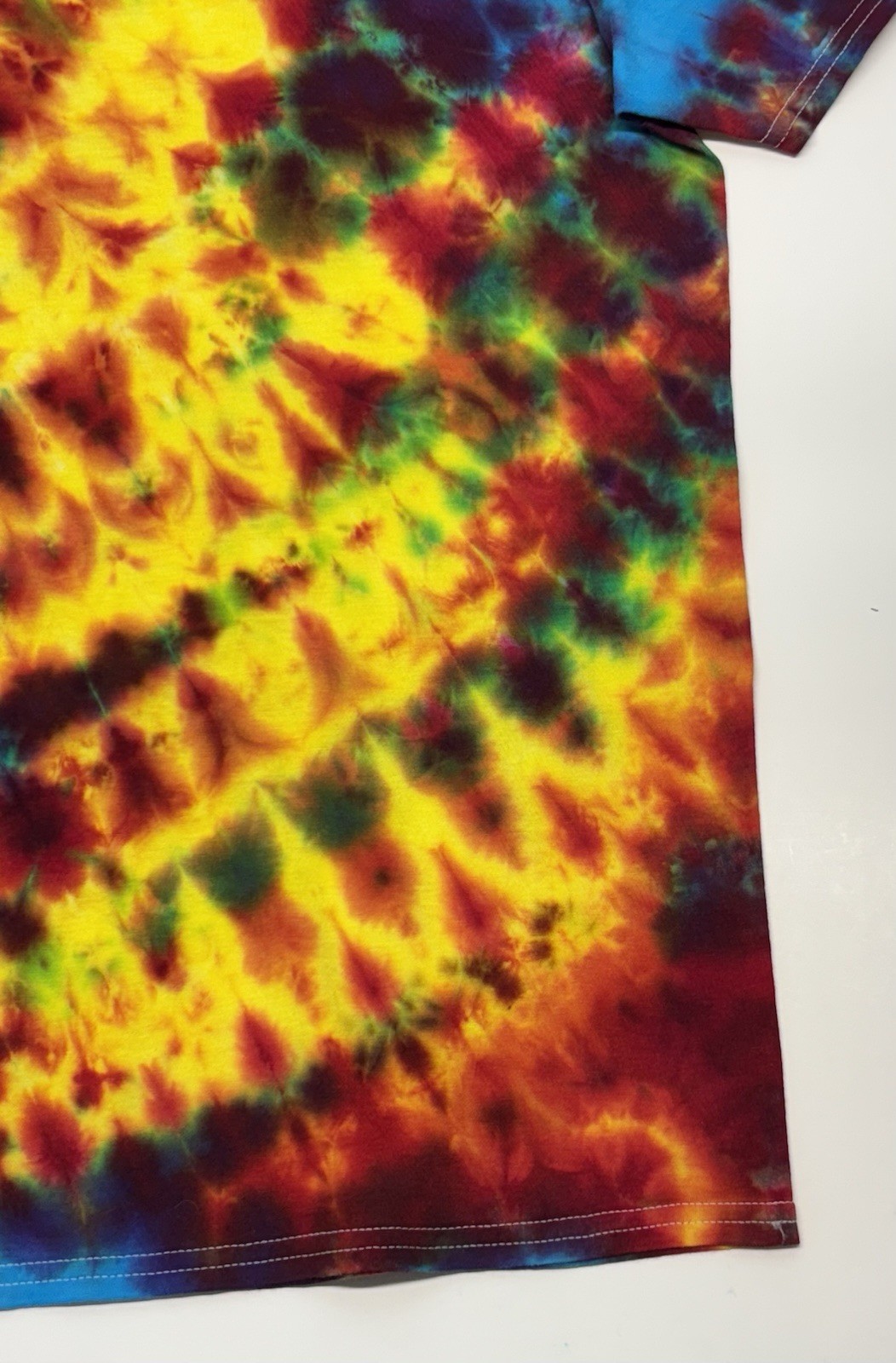 Handmade Tie Dye Adult Unisex T-Shirt Size Large Multicolor Tee New
