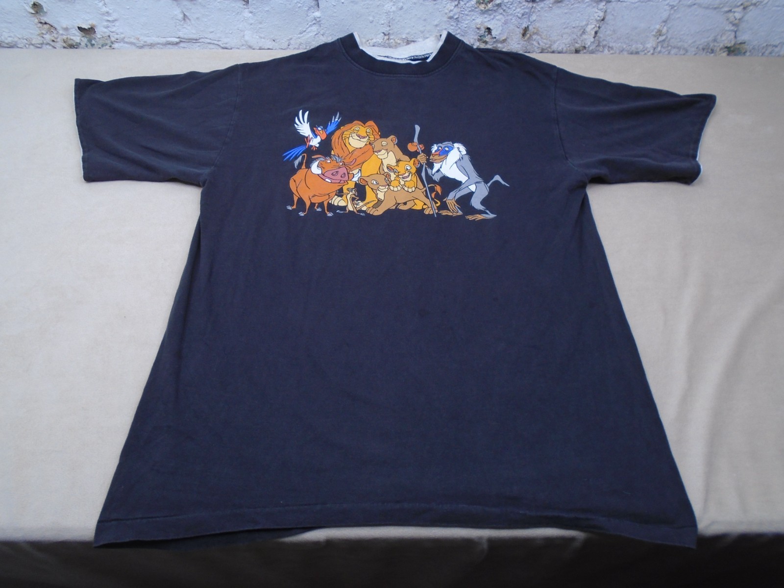 Vintage 90’s Disney Designs Lion King Hakuna Matata T-shirt L Single Stitch