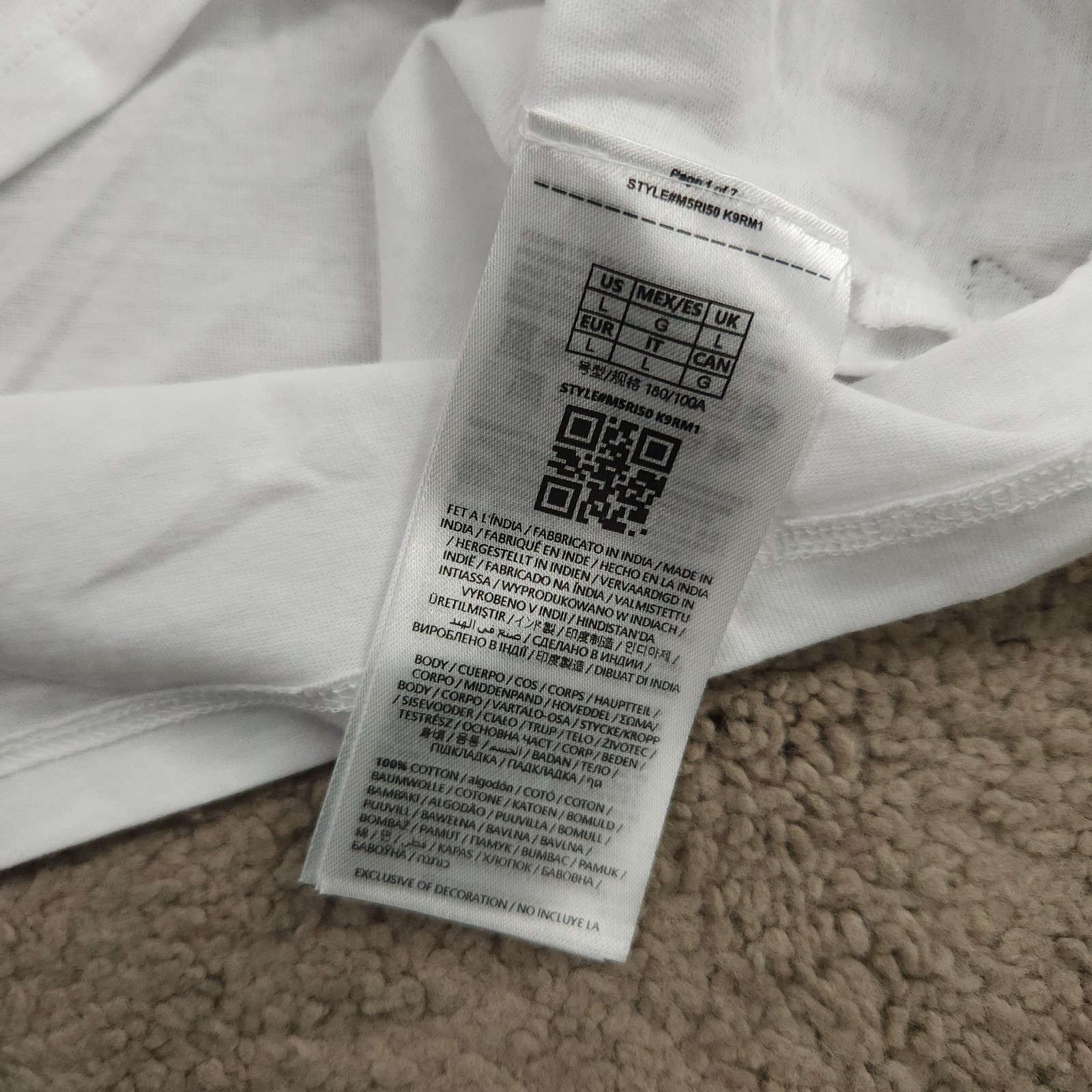 Guess Eco Men White Crewneck Embroidered Velvet Logo Tee Size Large