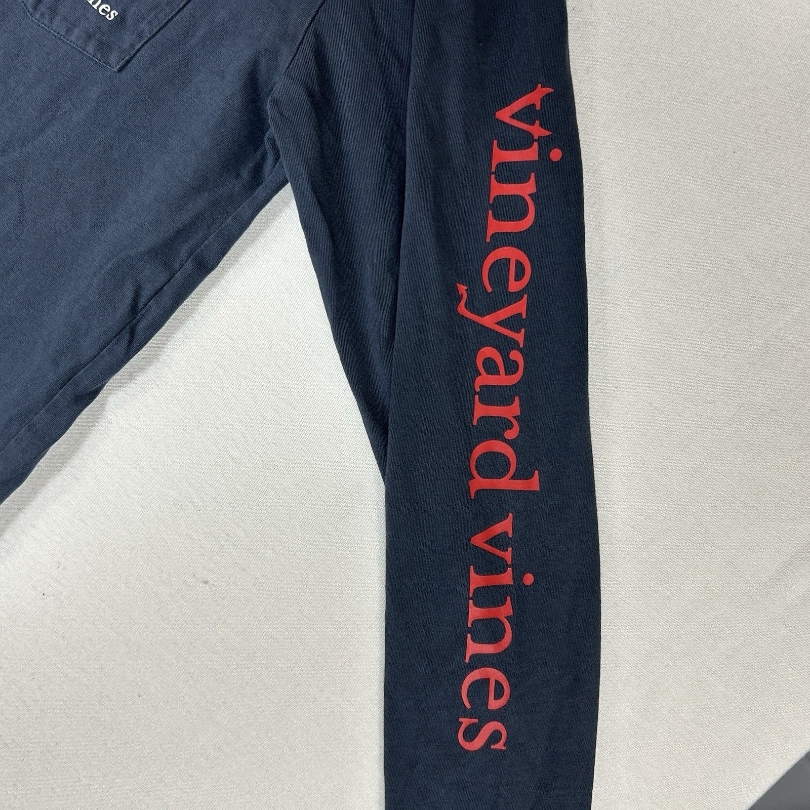 Vineyard Vines Long Sleeve Shirt Men’s Small Naughty or Nice Christmas Top Blue