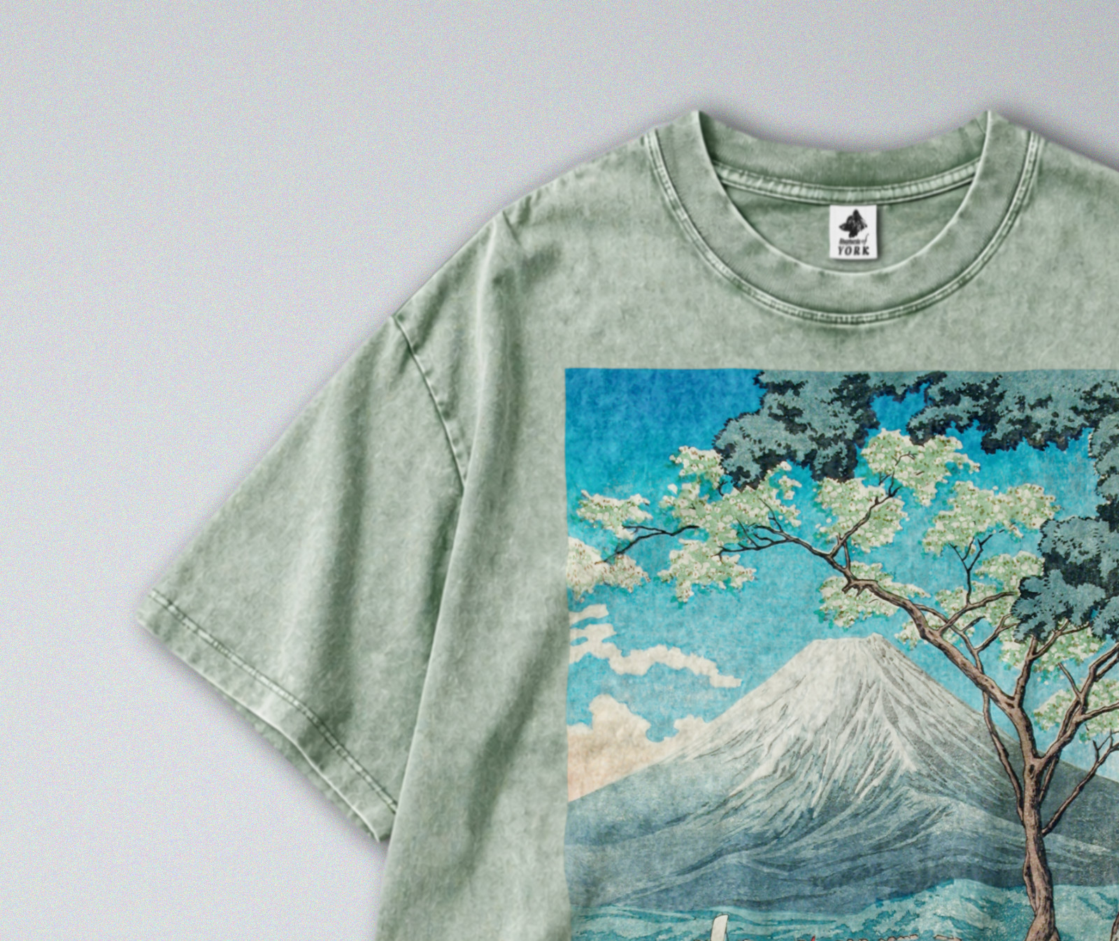 100% Cotton Tee – Unisex Retro Oversized Fit – Japan’s iconic Mt Fuji Landscape