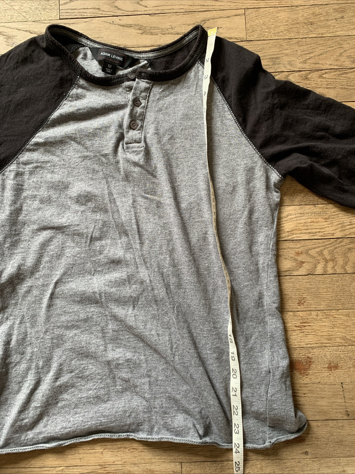 ADAM LEVINE Medium Basebal T Shirt