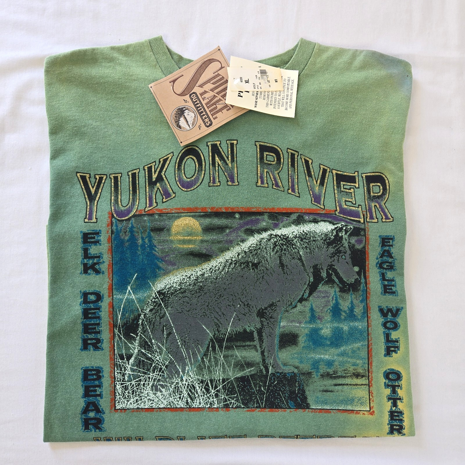VTG Deadstock 90s Spirit Lake Outfitters Yukon River Wolf T Shirt Sun Tag XL USA